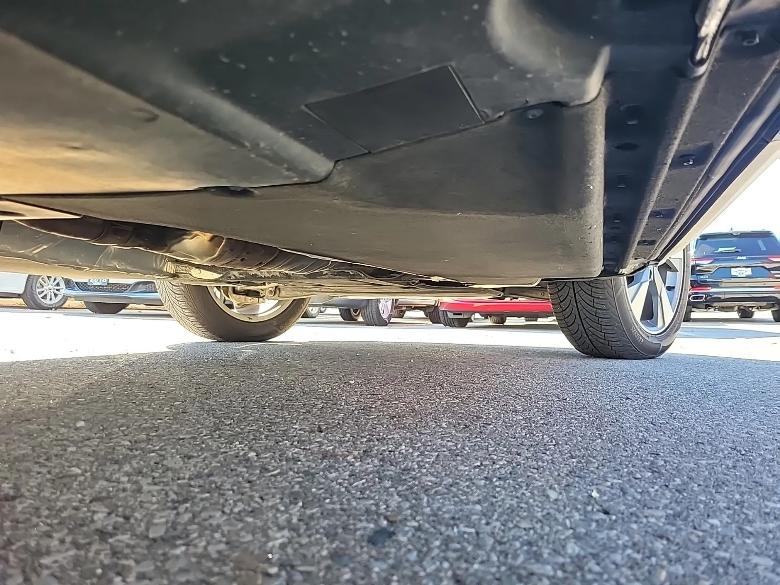 Undercarriage - Passenger Photo