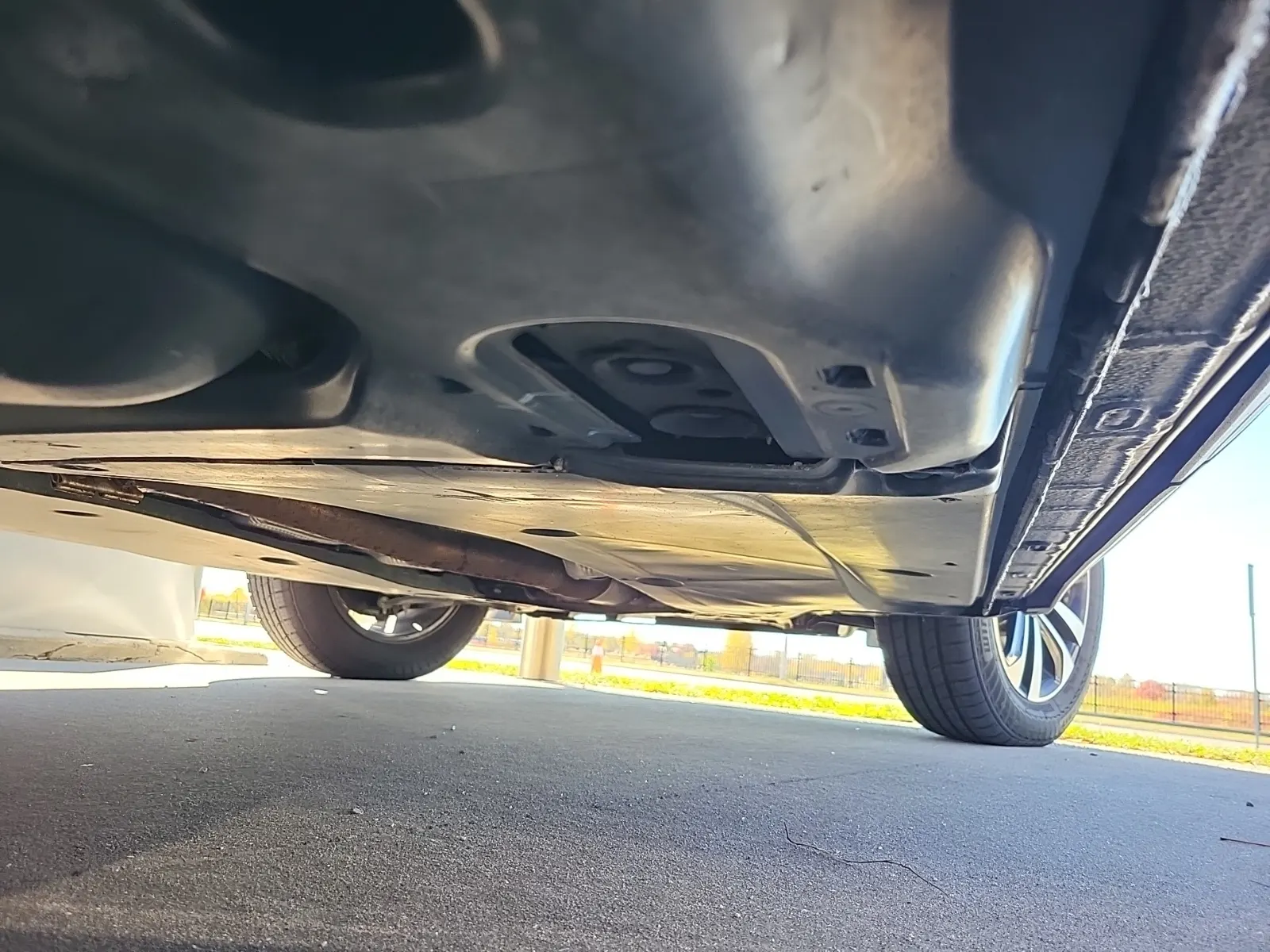 Undercarriage - Passenger Photo