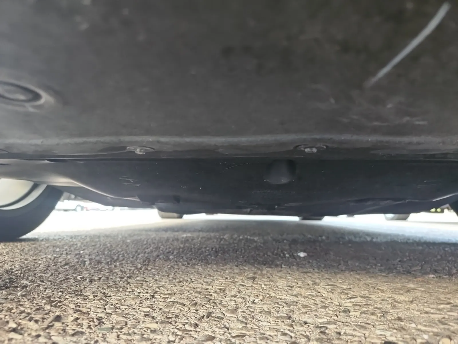 Undercarriage - Front Photo