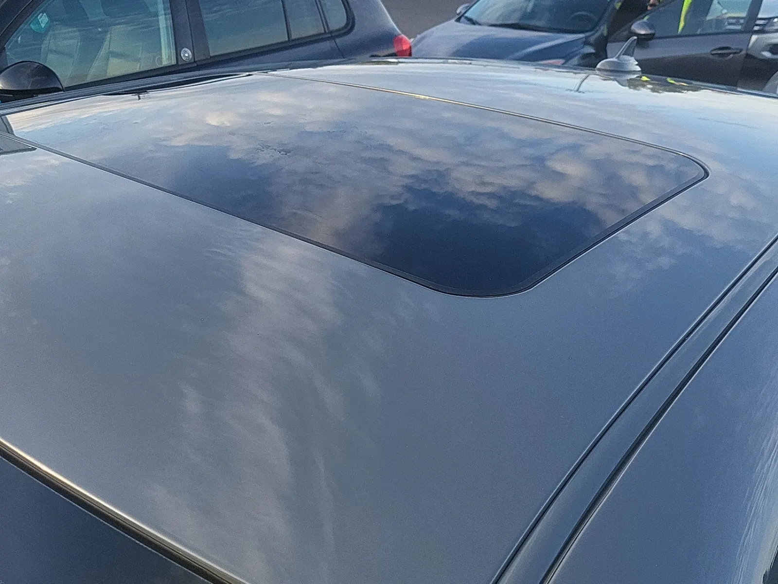 Exterior Roof Photo
