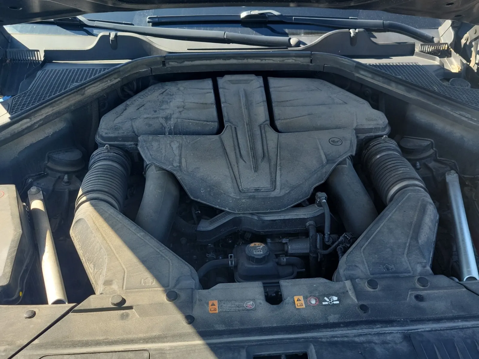 Engine Photo