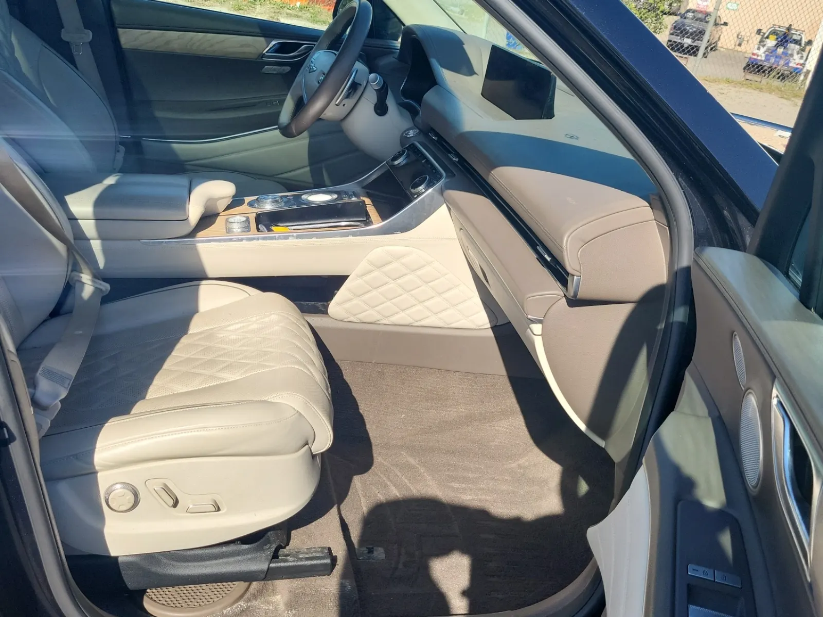 Right Side Interior Photo