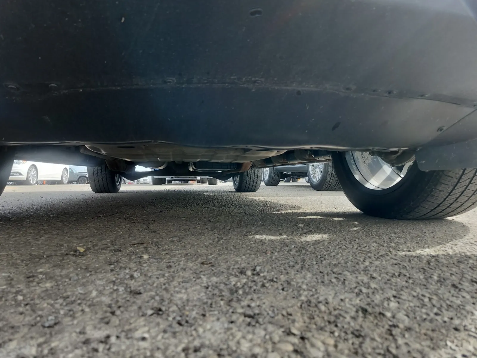 Undercarriage - Front Photo