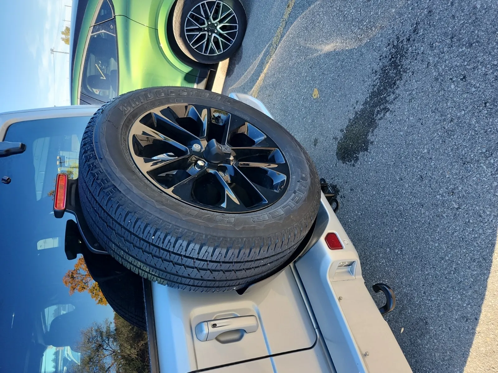Spare Tire & Wheel Photo