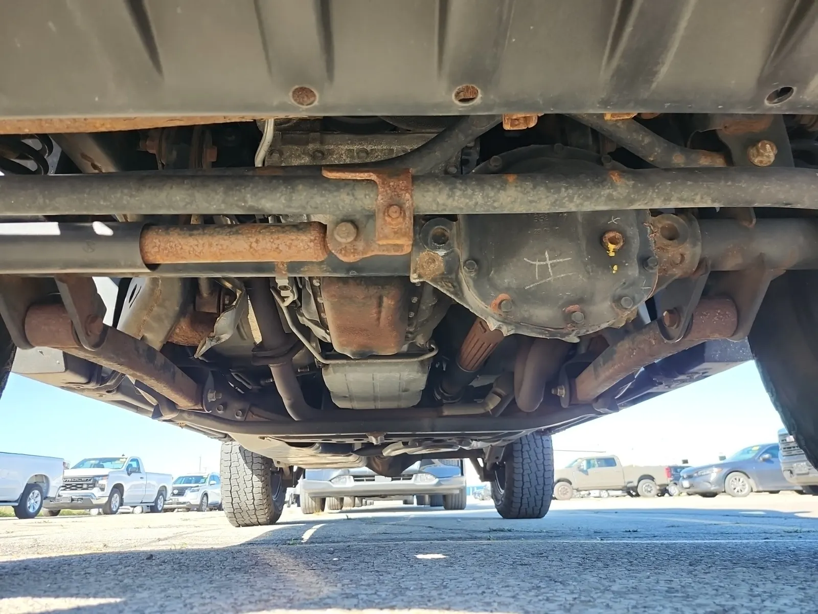 Undercarriage - Front Photo