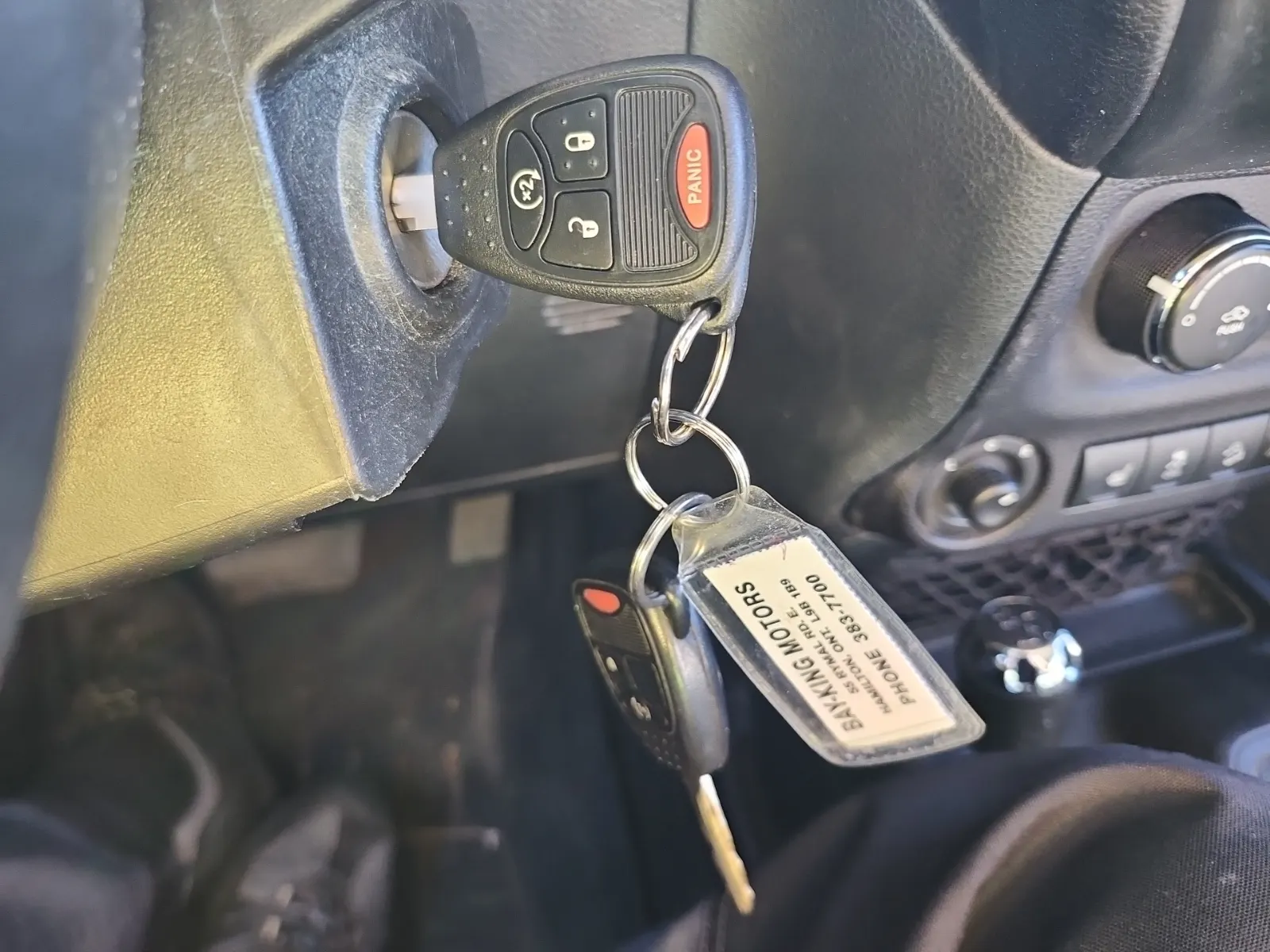 Keys/Fobs/Manual Photo