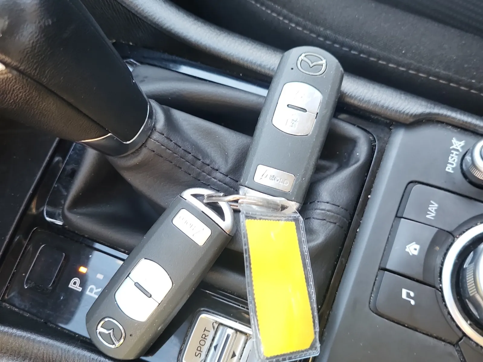 Keys/Fobs/Manual Photo