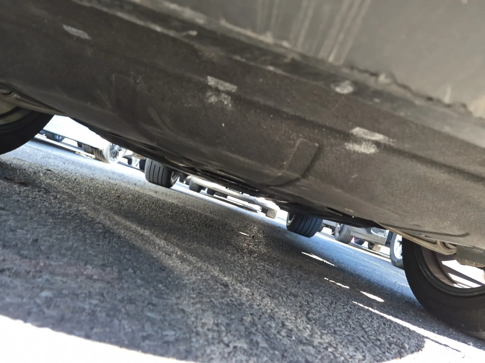 Undercarriage - Front Photo