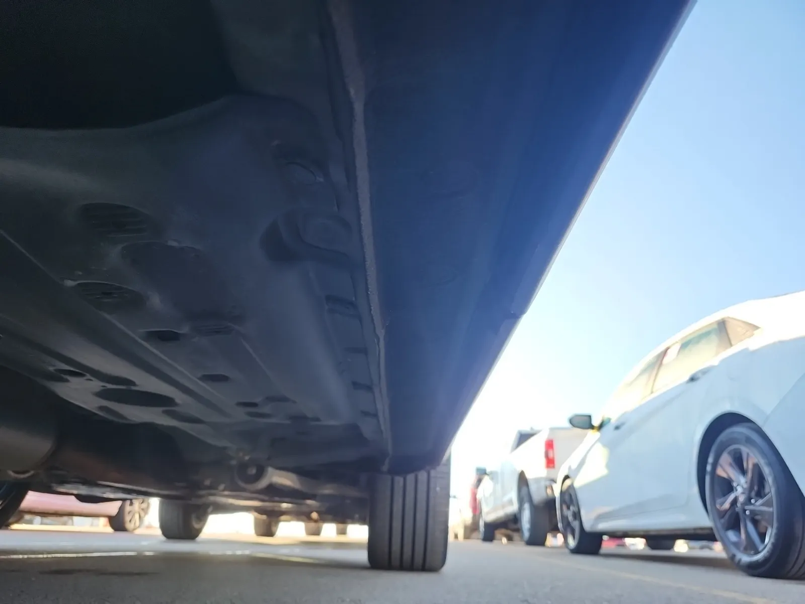 Undercarriage - Passenger Photo