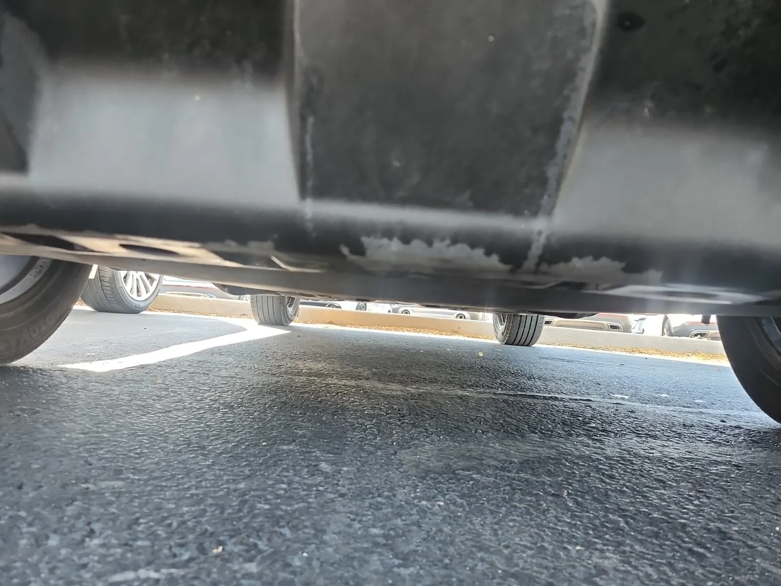 Undercarriage - Front Photo