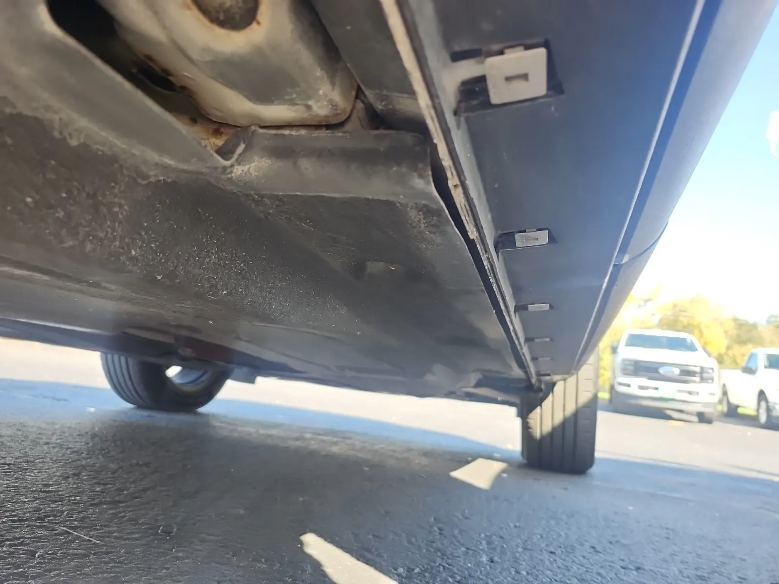 Undercarriage - Passenger Photo