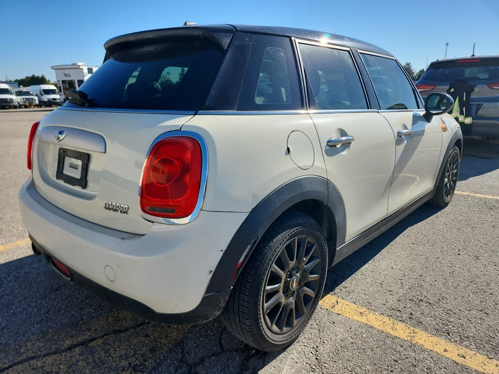 Passenger Rear 3/4 Photo