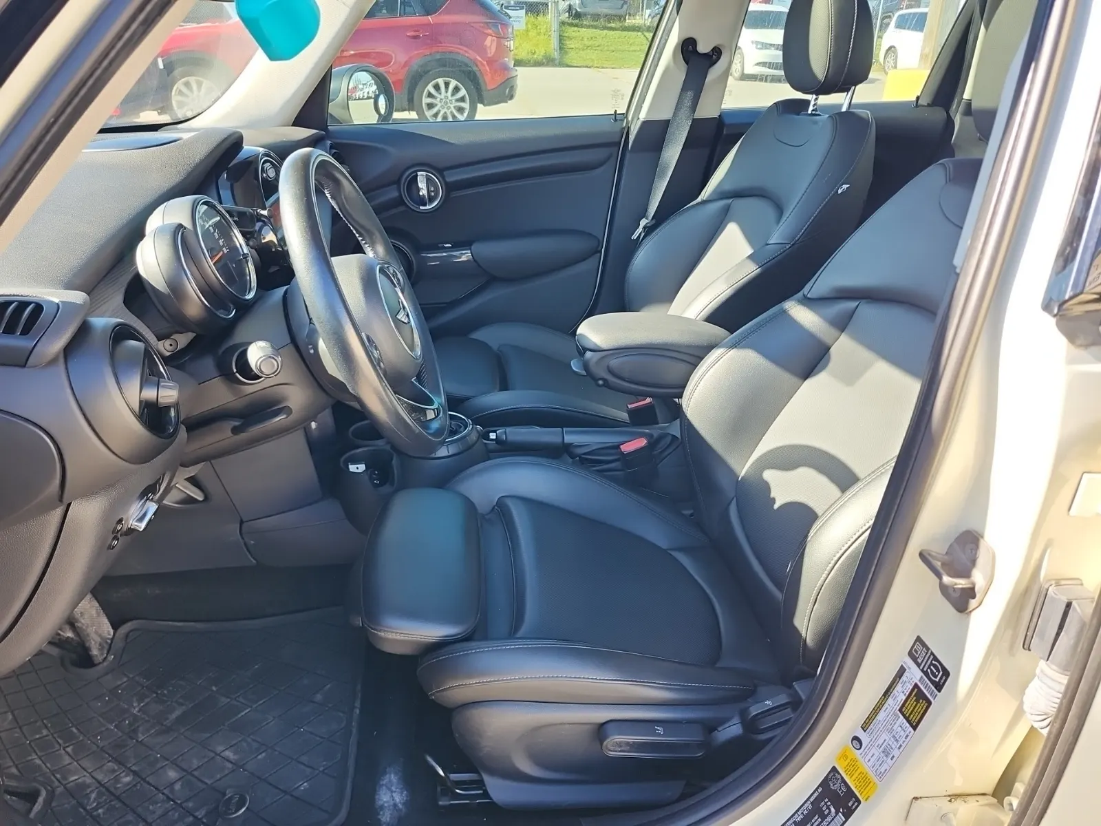 Front Interior Photo