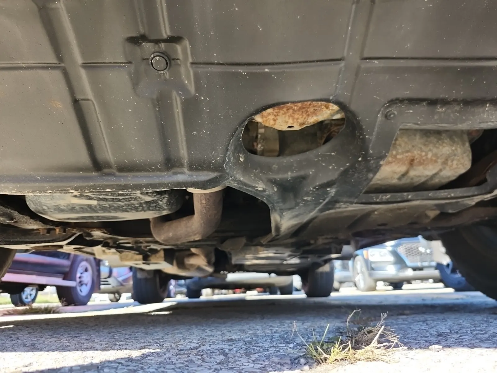 Undercarriage - Front Photo