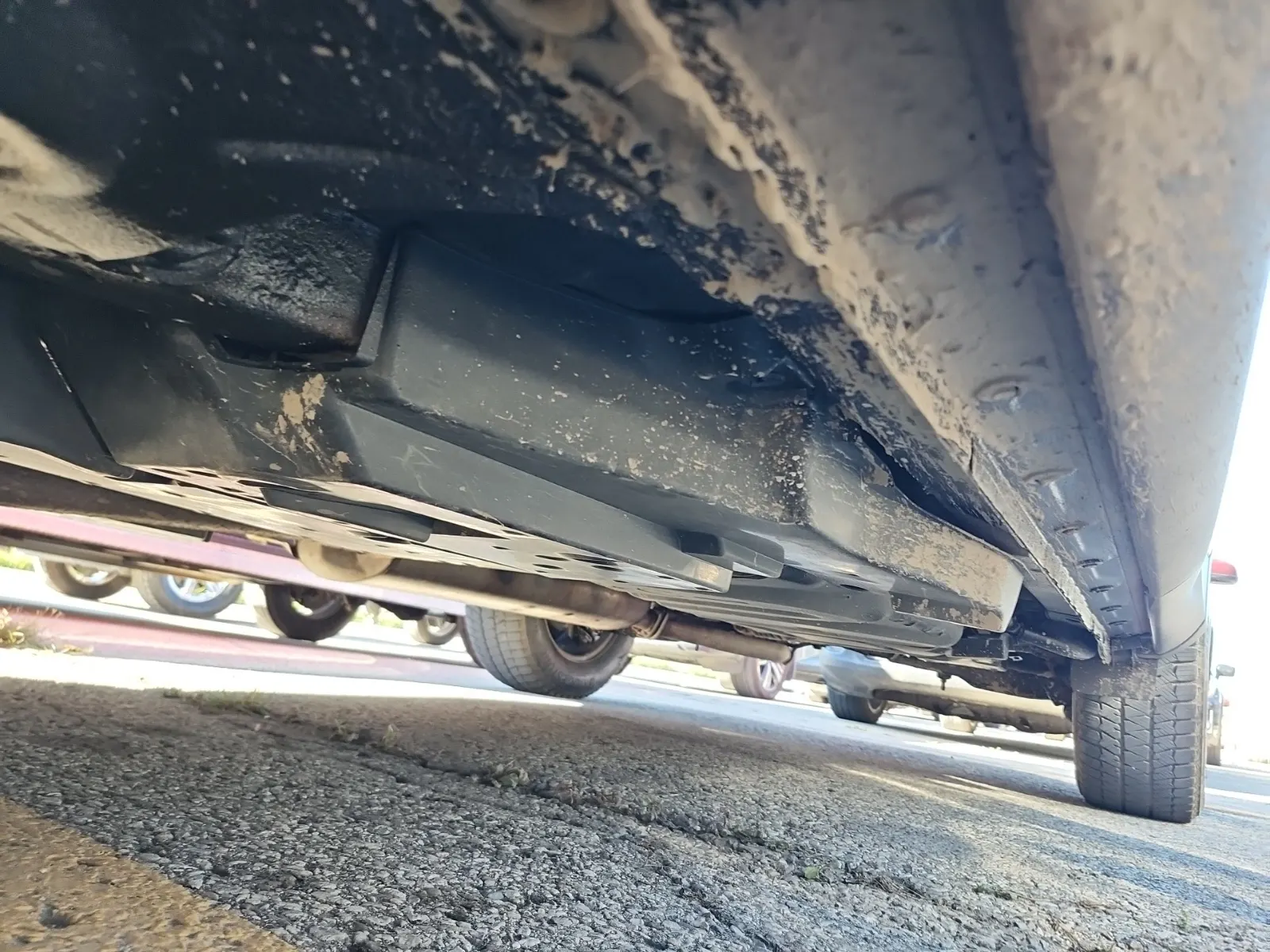 Undercarriage - Driver Photo