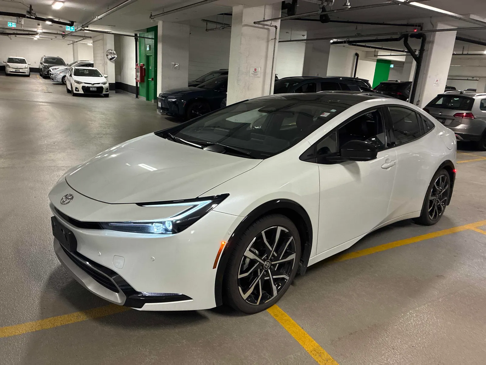 2025 Toyota Prius Plug-In Hybrid