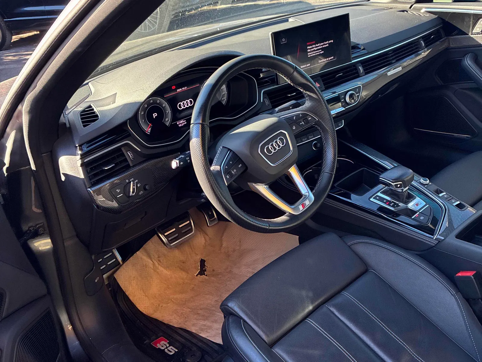 Interior driver side
