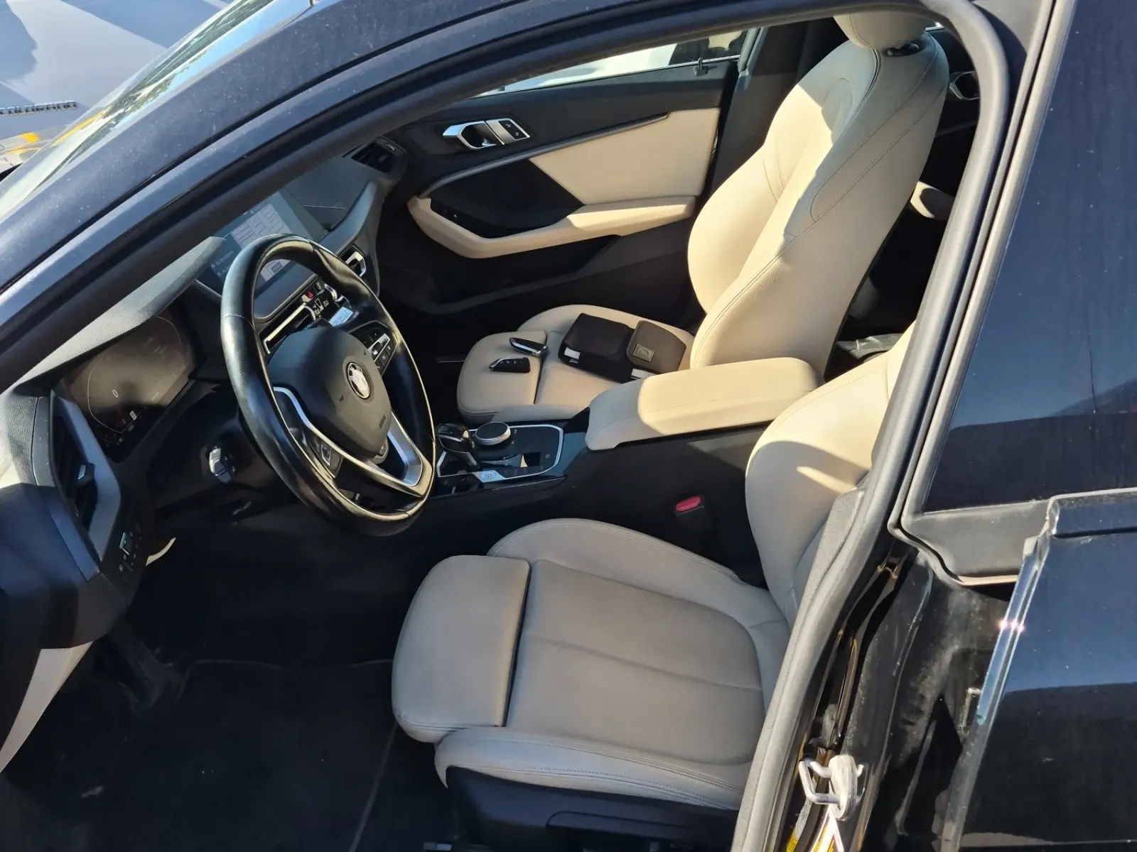 Front Interior Photo