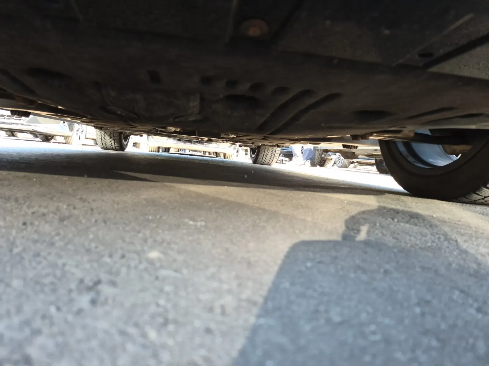 Undercarriage - Front Photo