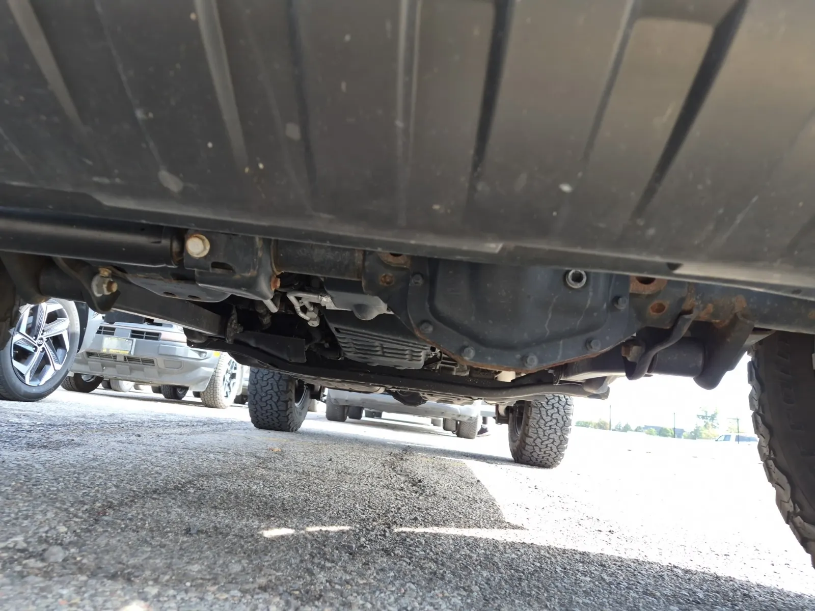 Undercarriage - Front Photo