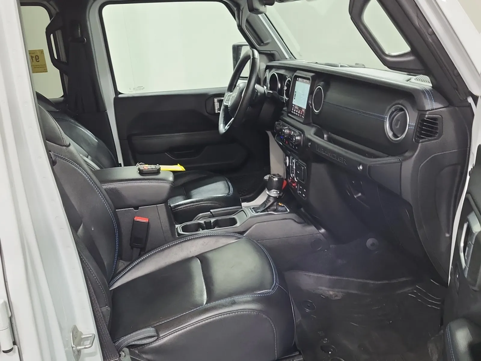 Right Side Interior Photo