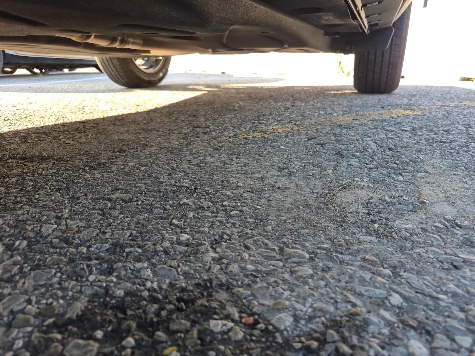 Undercarriage - Driver Photo