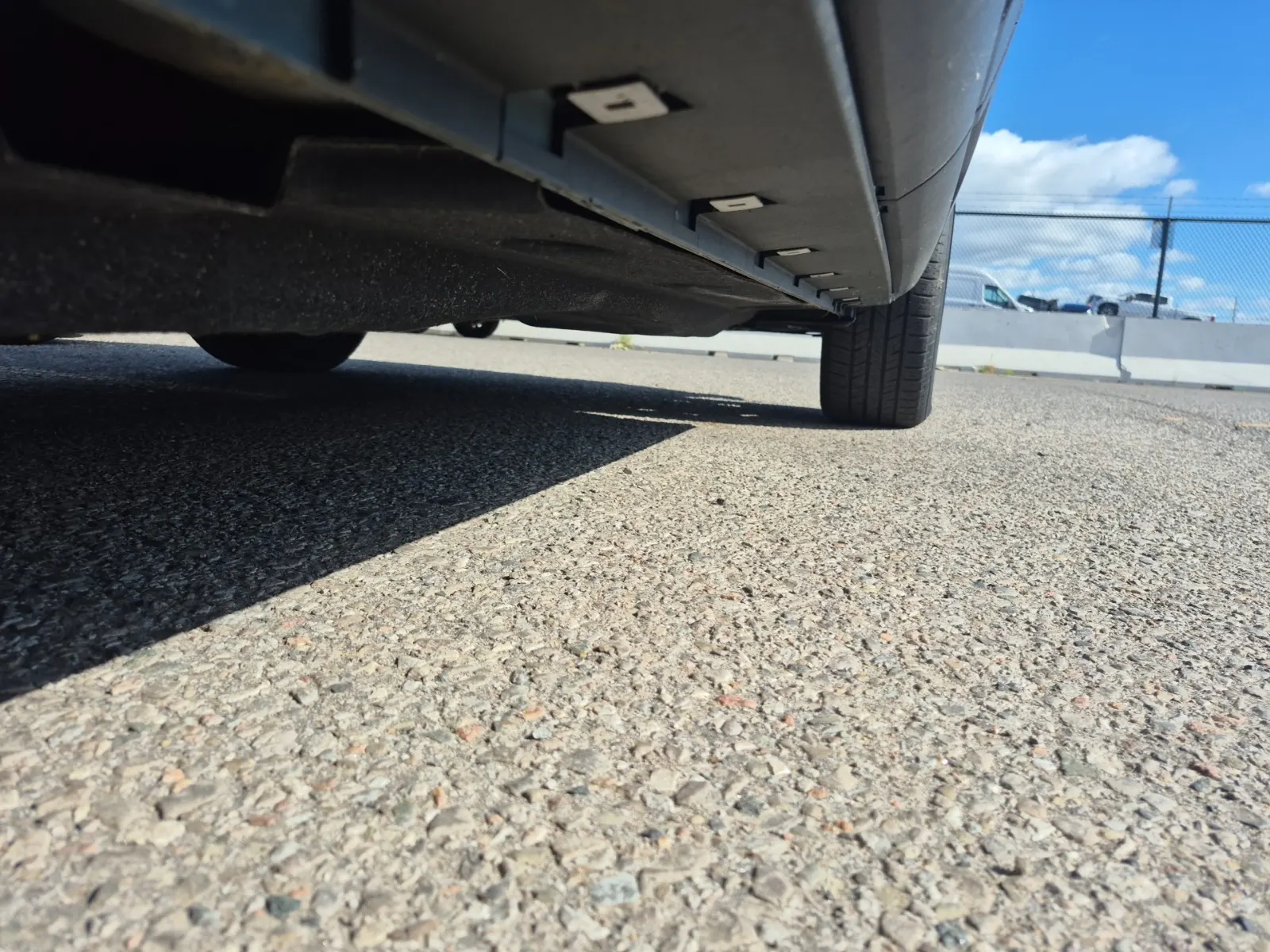 Undercarriage - Passenger Photo