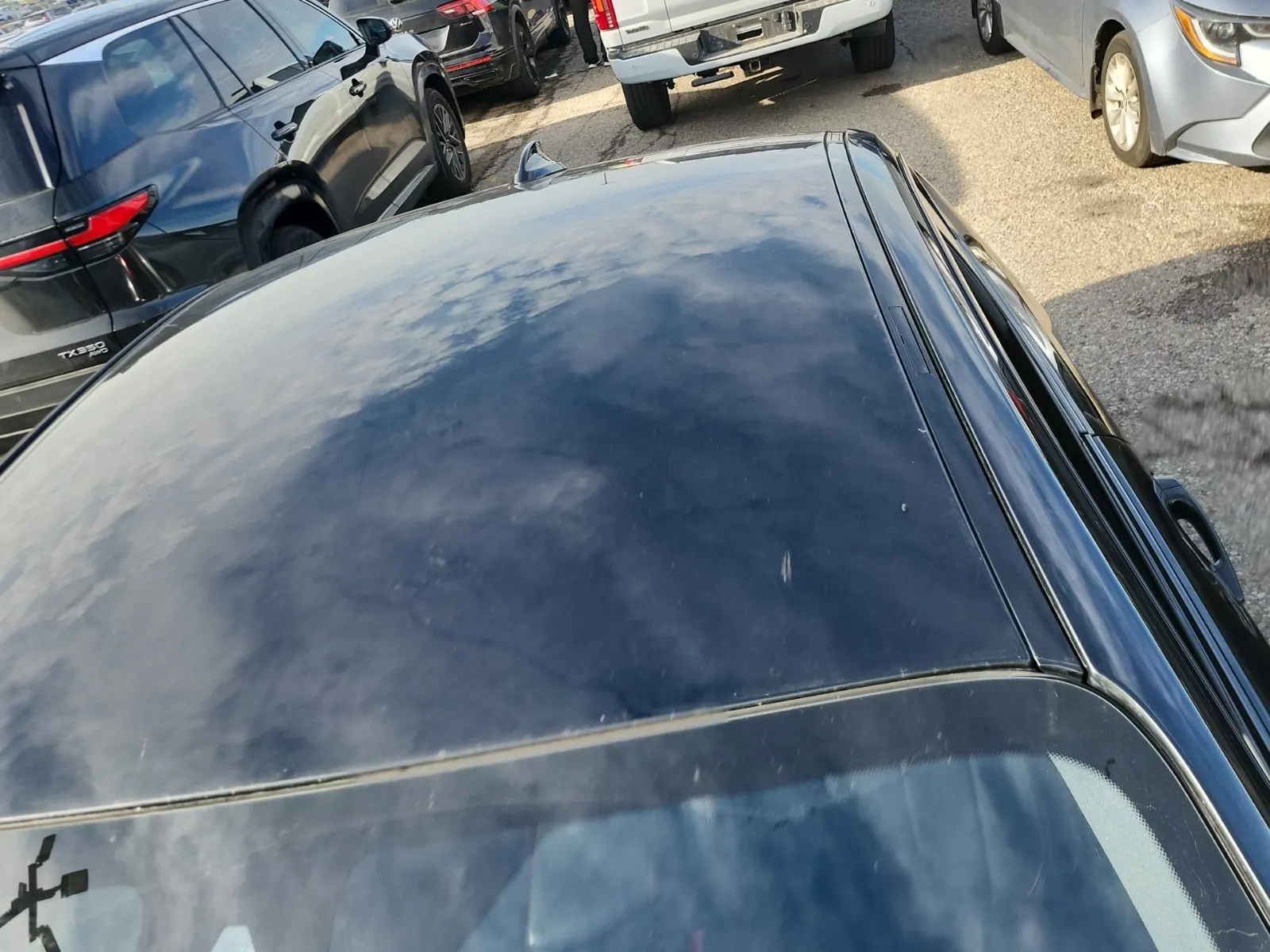 Exterior Roof Photo