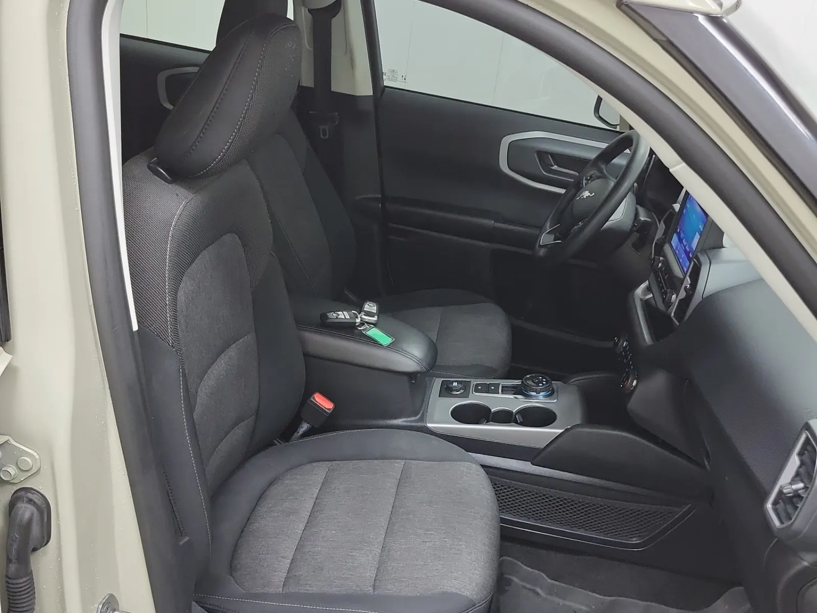 Right Side Interior Photo