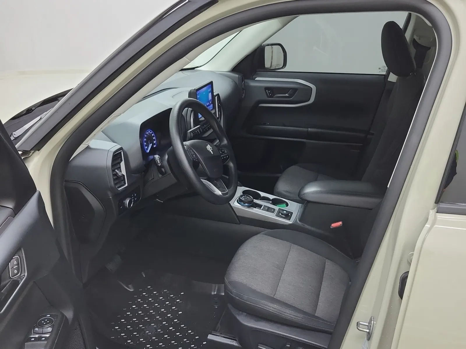 Front Interior Photo
