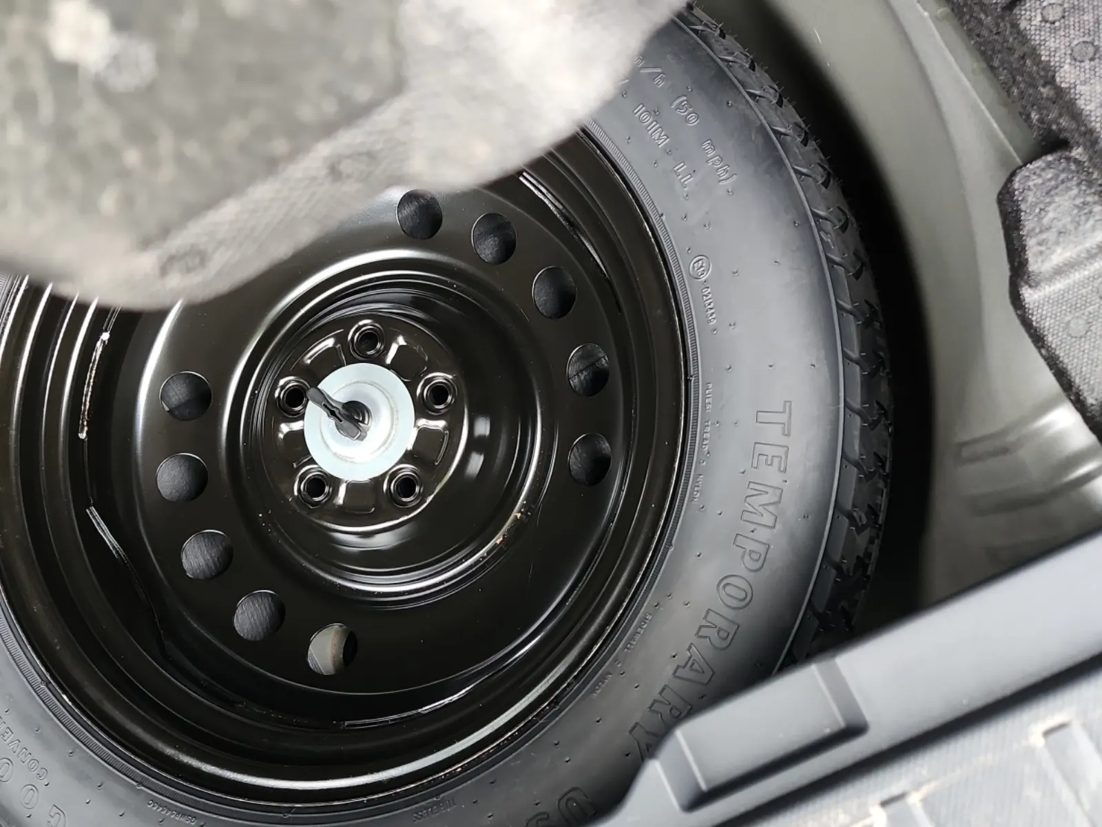 Spare Tire & Wheel Photo