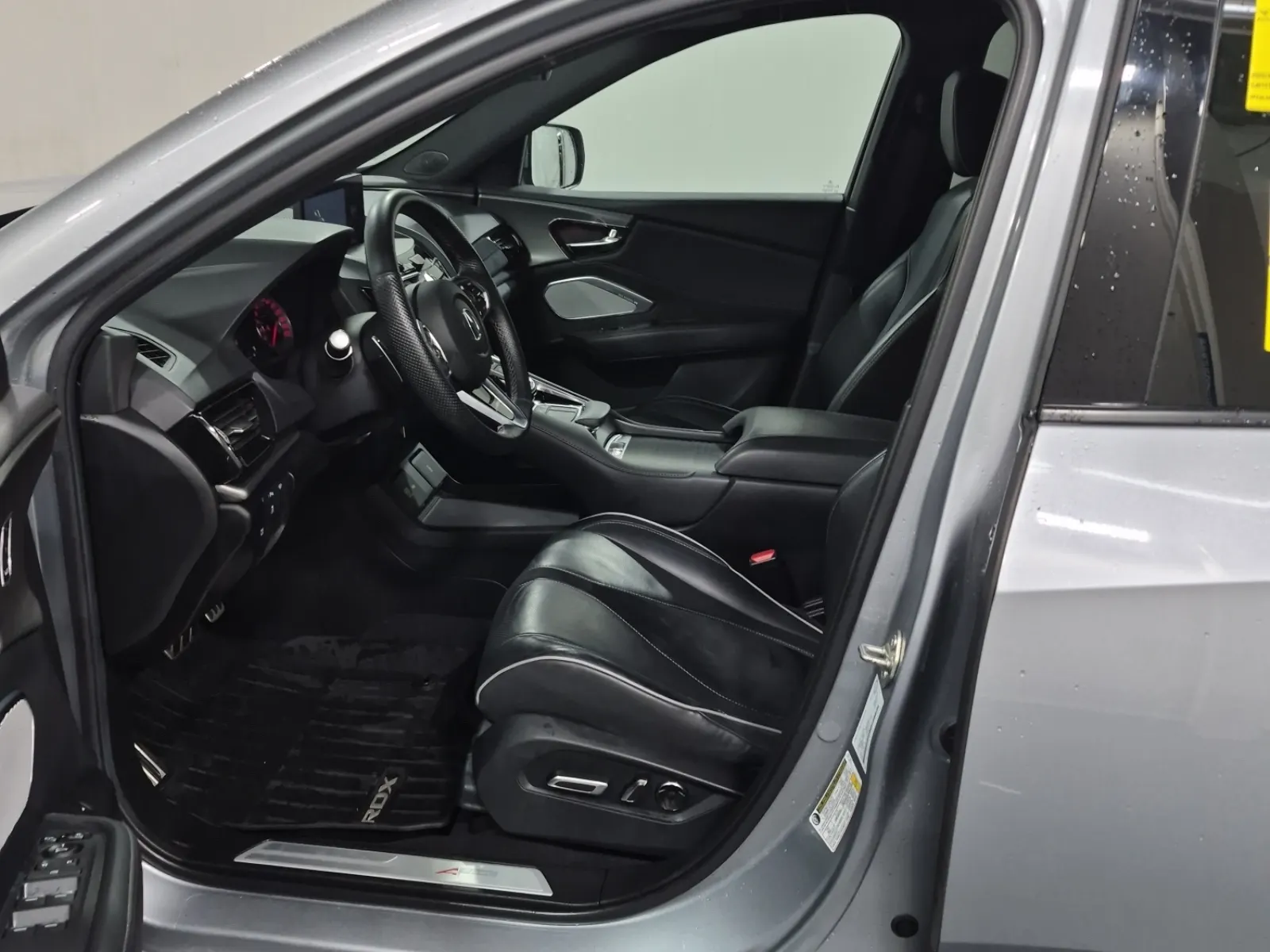 Front Interior Photo
