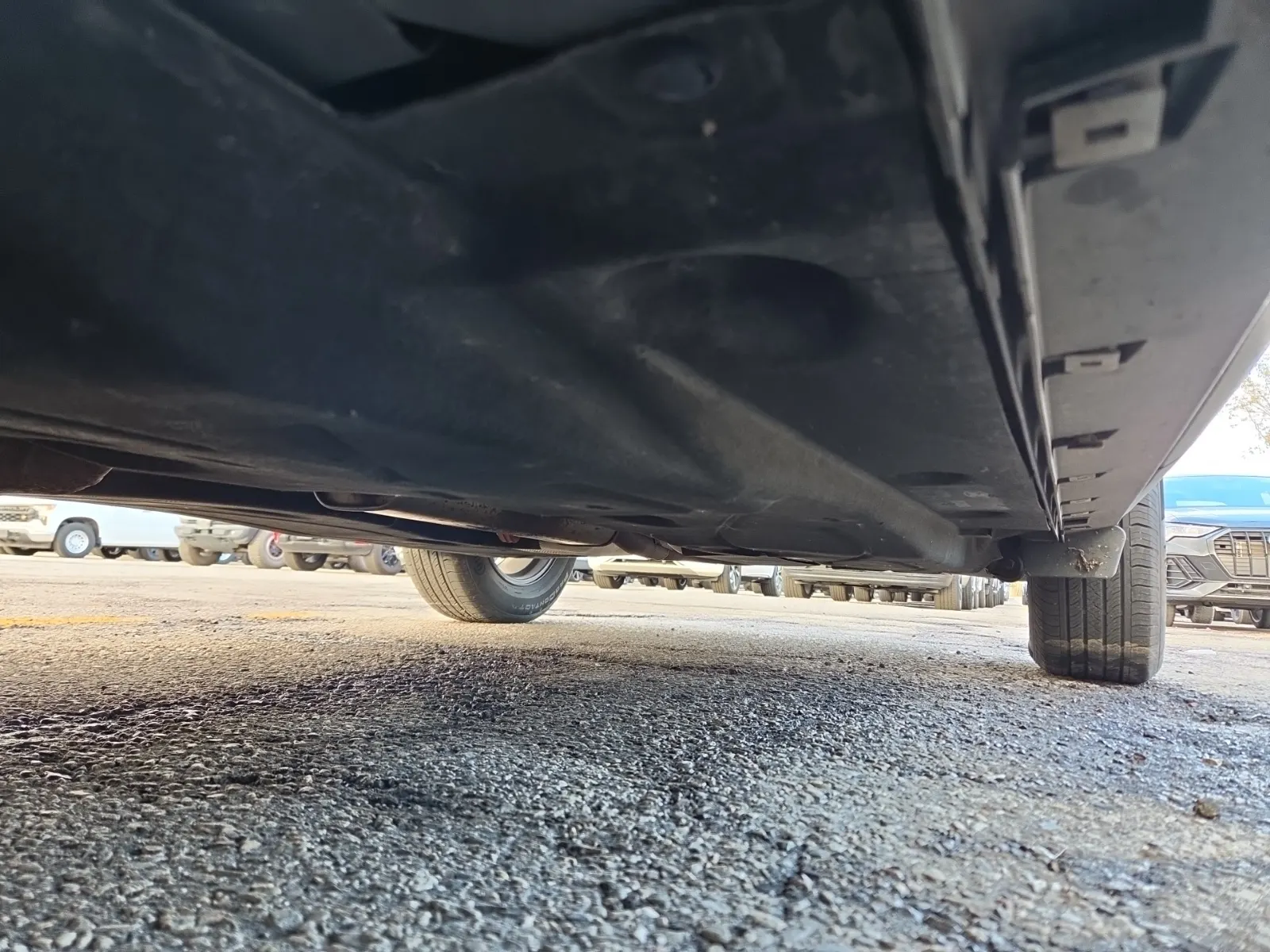 Undercarriage - Driver Photo