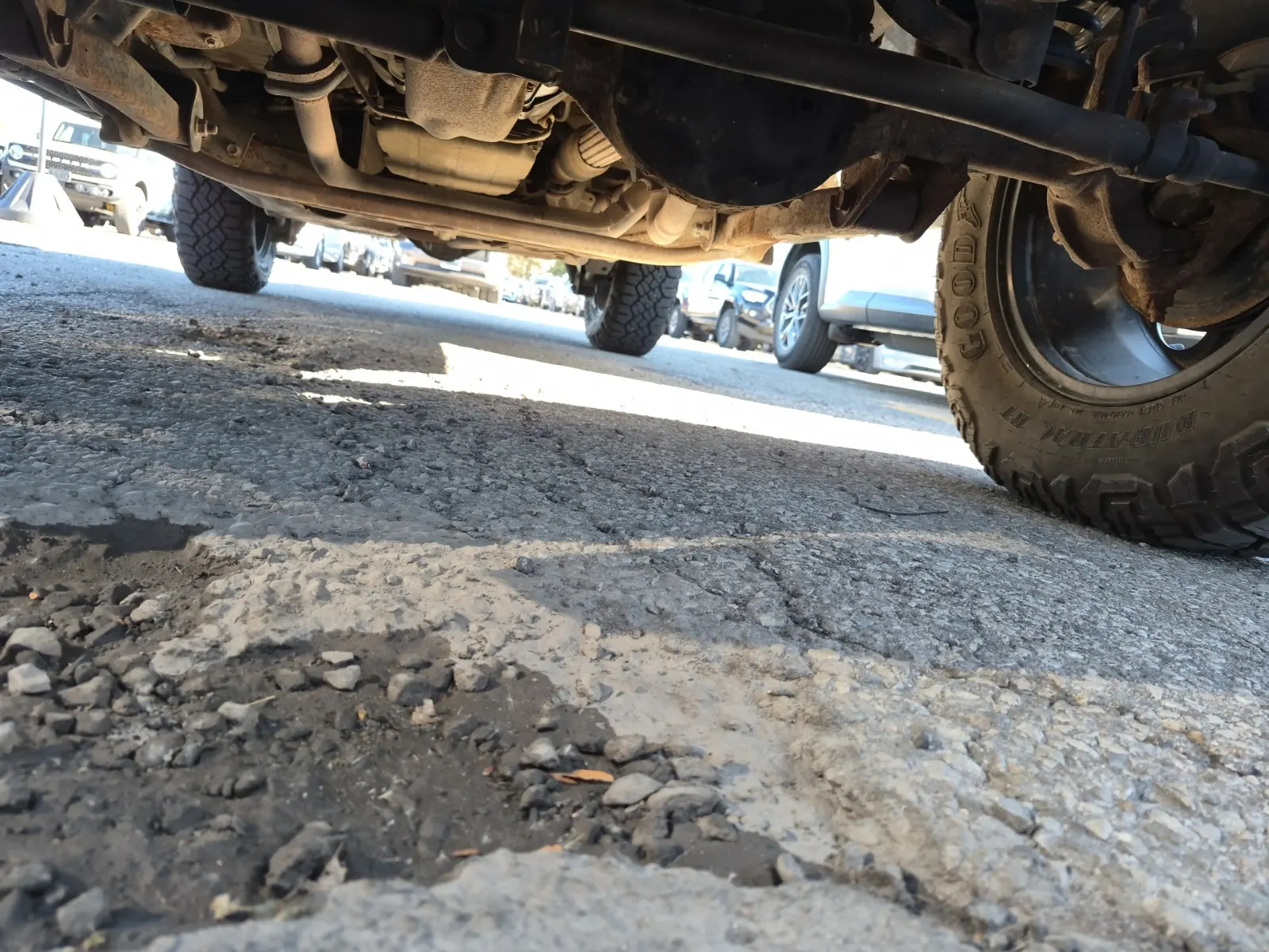 Undercarriage - Front Photo