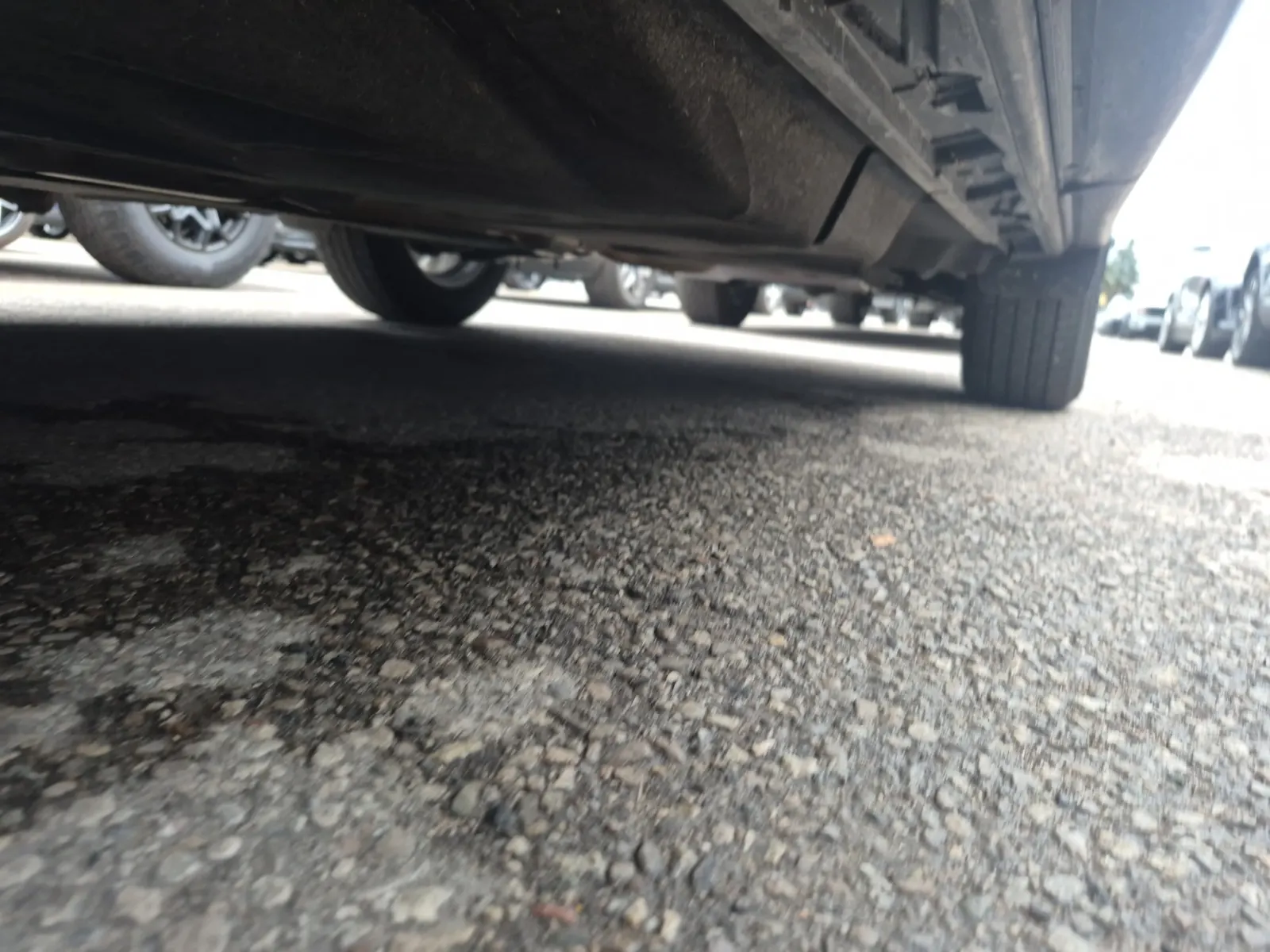 Undercarriage - Driver Photo