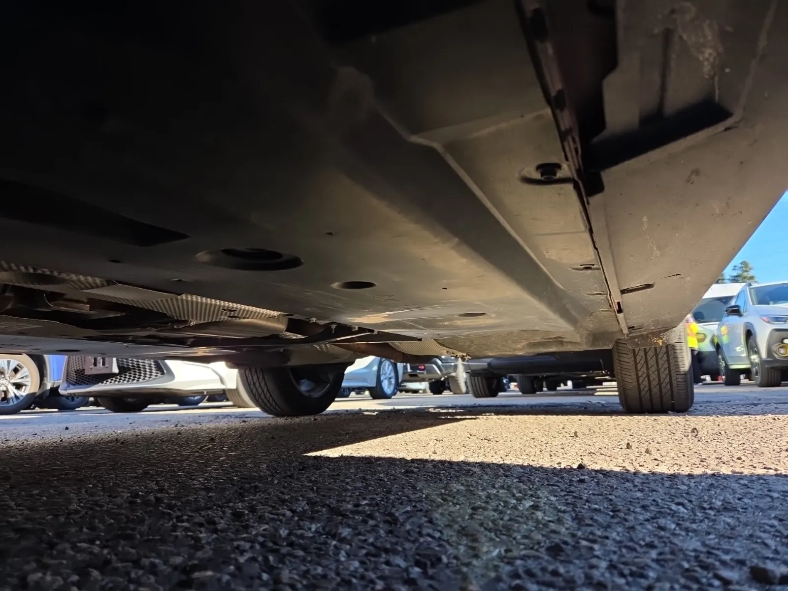 Undercarriage - Driver Photo
