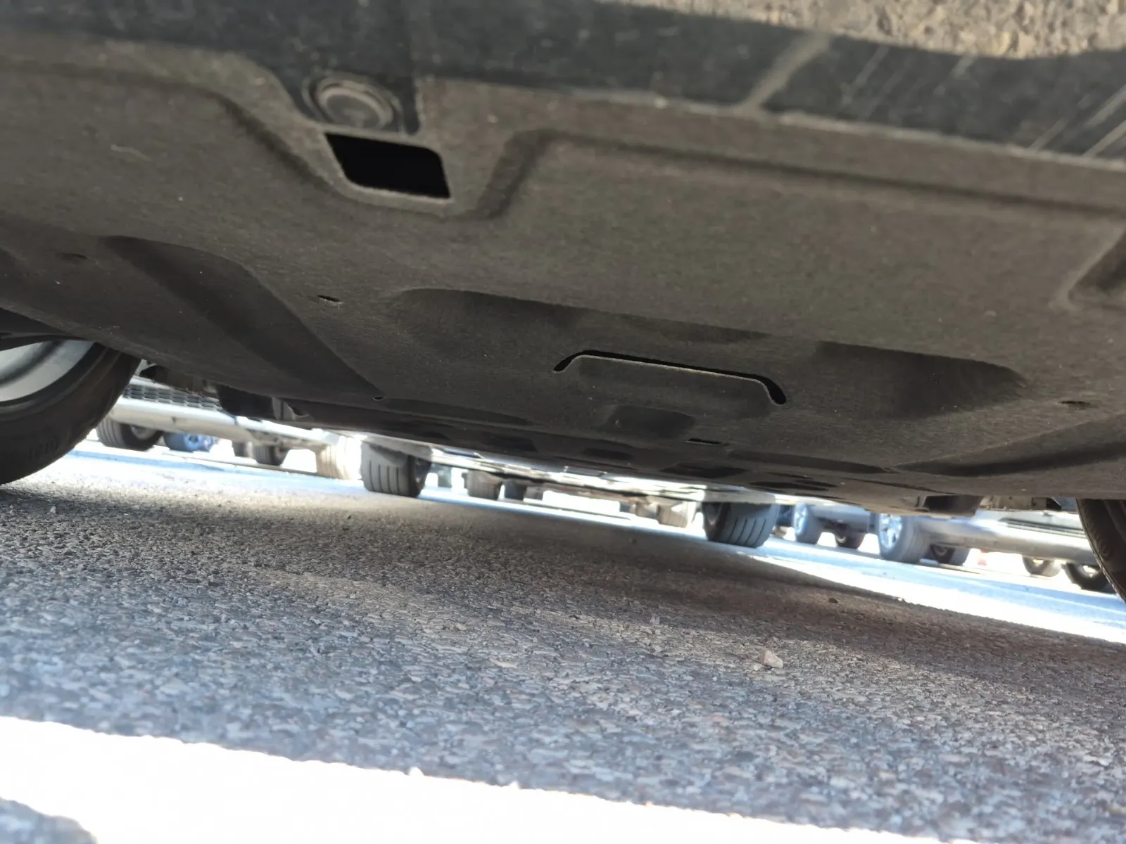 Undercarriage - Front Photo