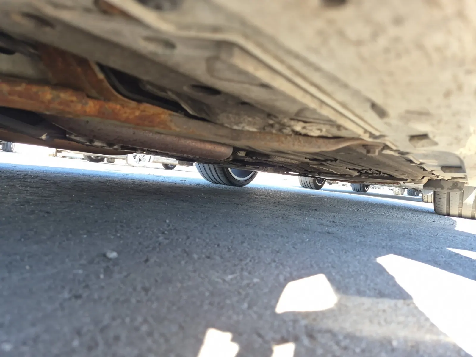 Undercarriage - Driver Photo