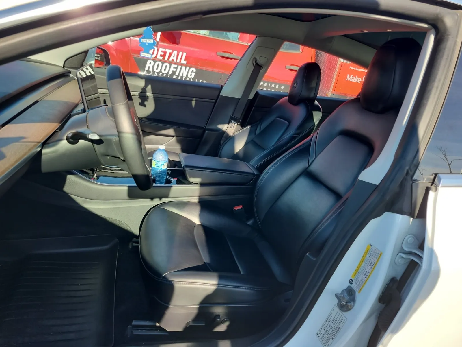 Front Interior Photo