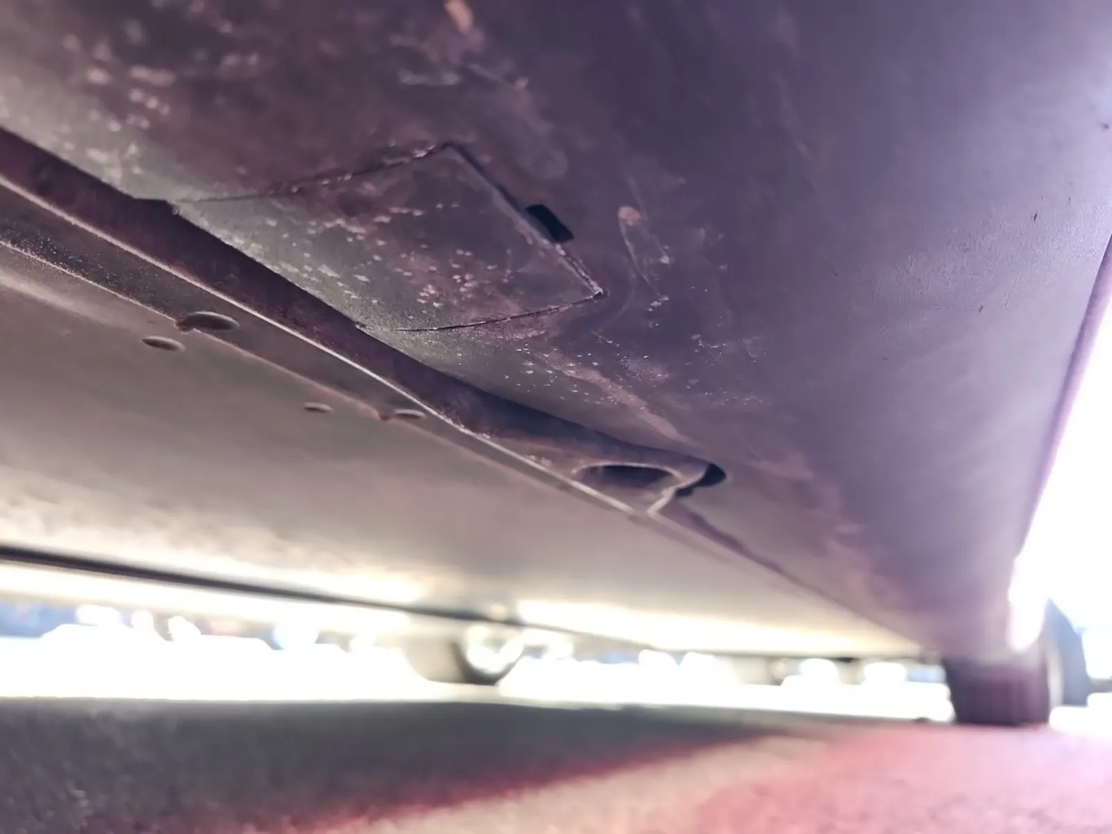 Undercarriage - Passenger Photo