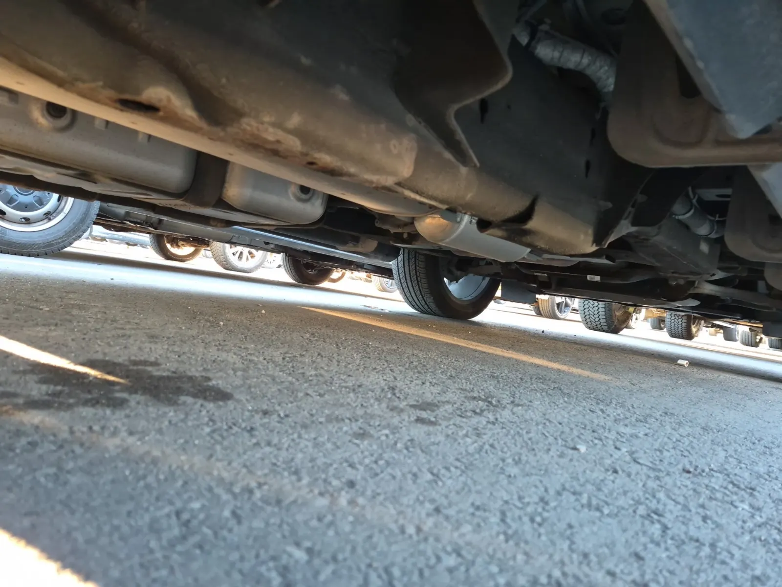 Undercarriage - Passenger Photo
