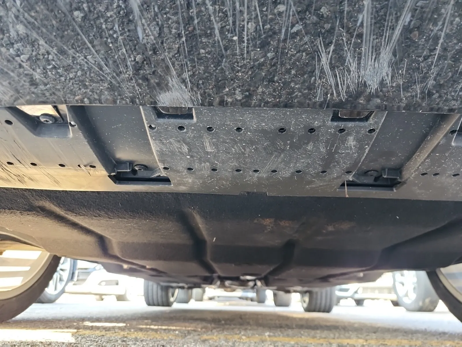 Undercarriage - Front Photo