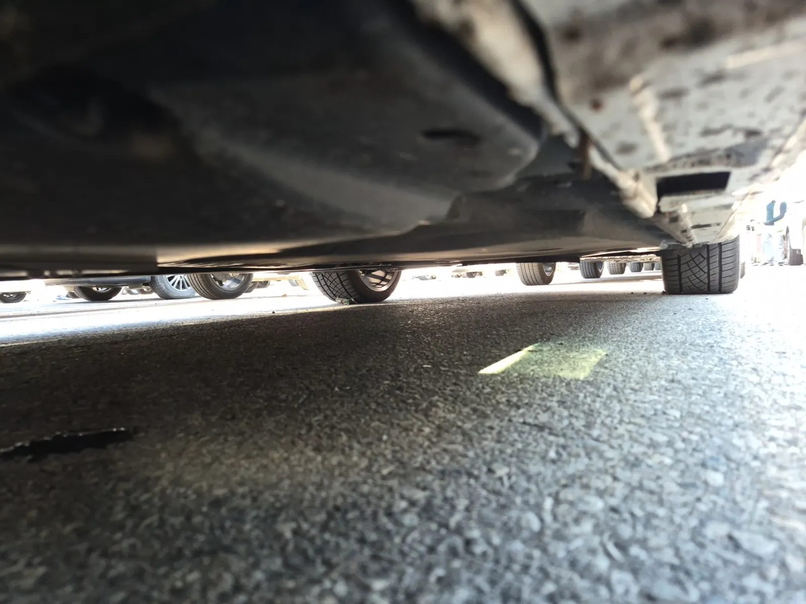 Undercarriage - Driver Photo