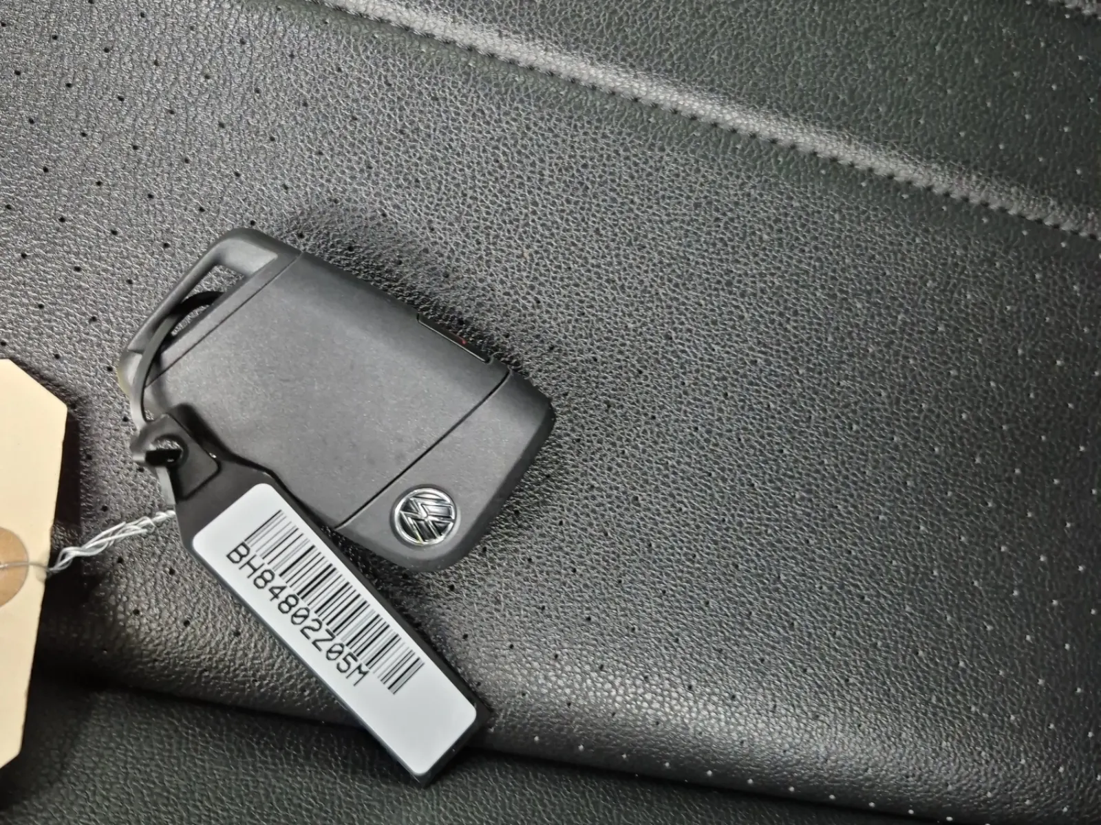 Keys/Fobs/Manual Photo