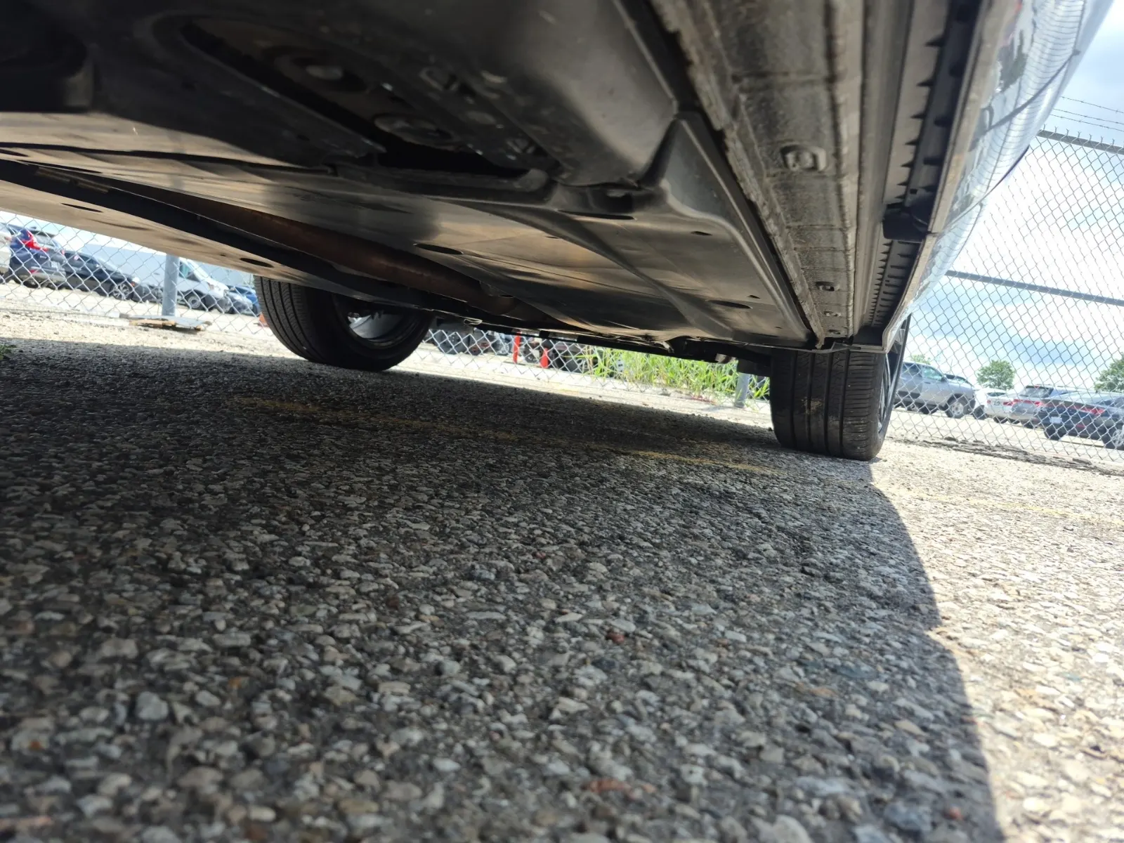 Undercarriage - Passenger Photo