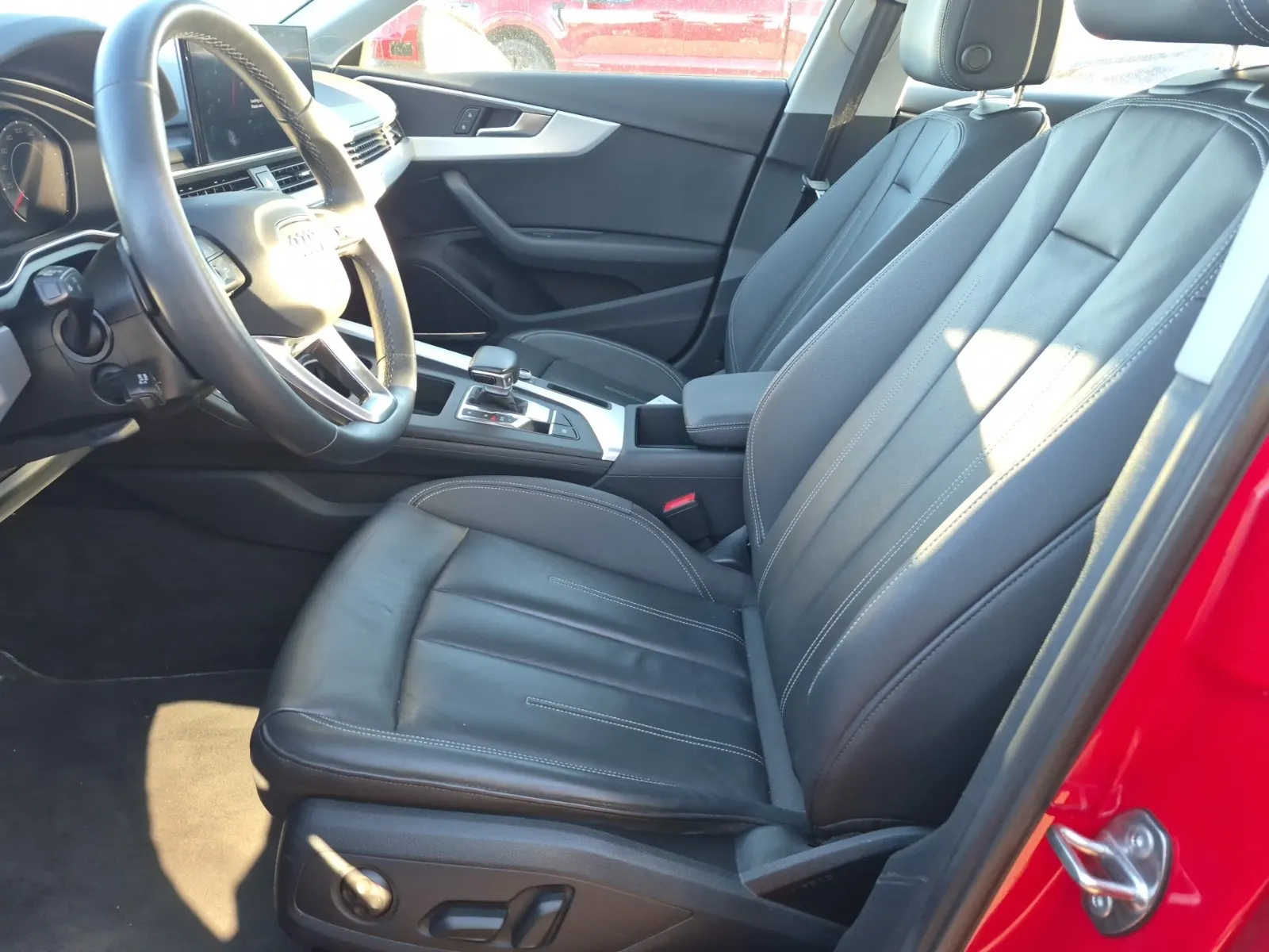 Front Interior Photo