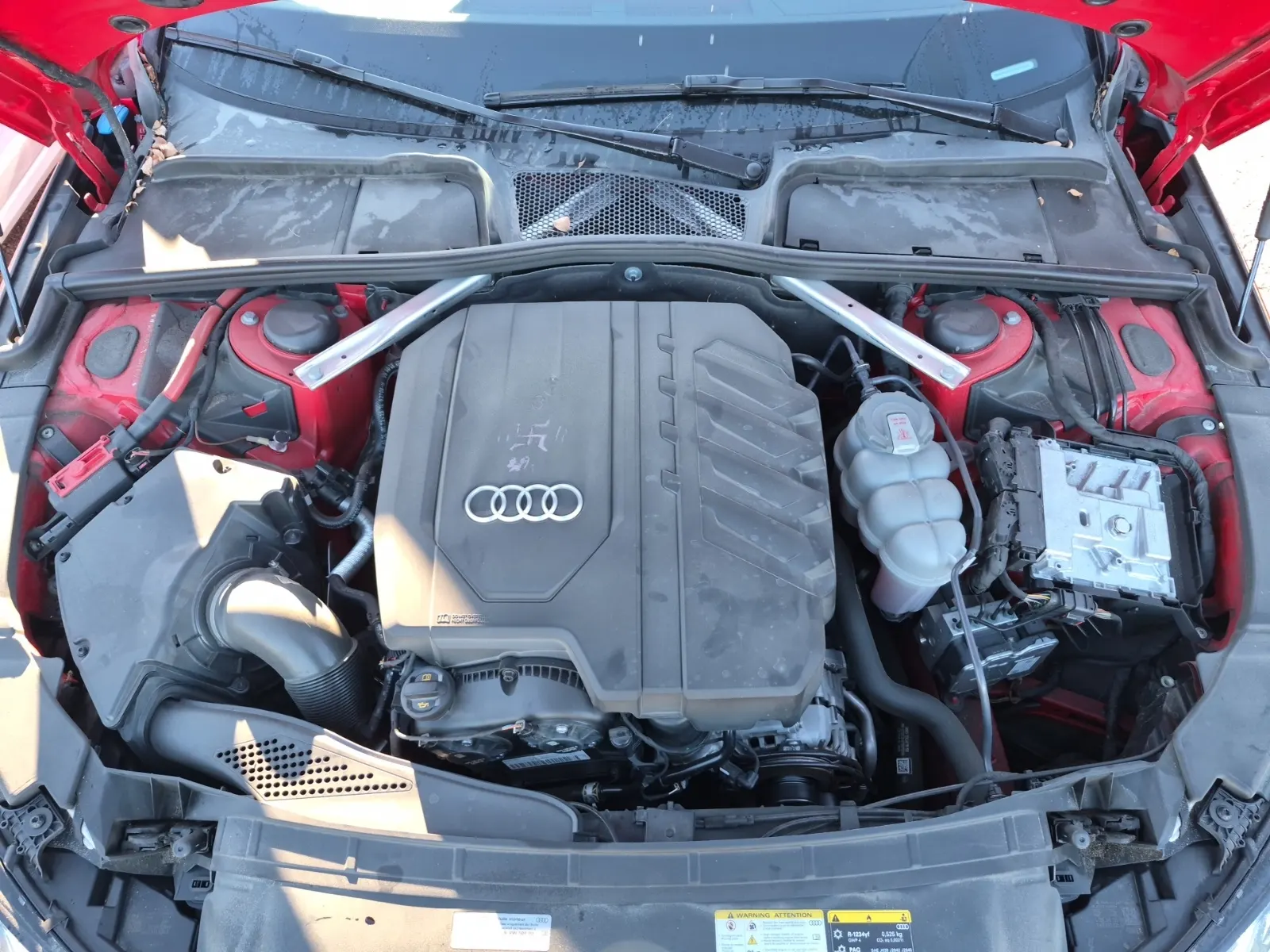 Engine Photo