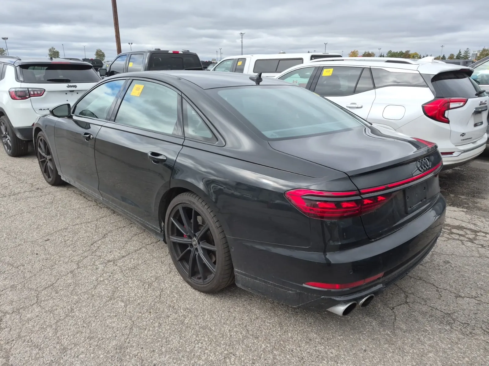Driver Rear 3/4 Photo