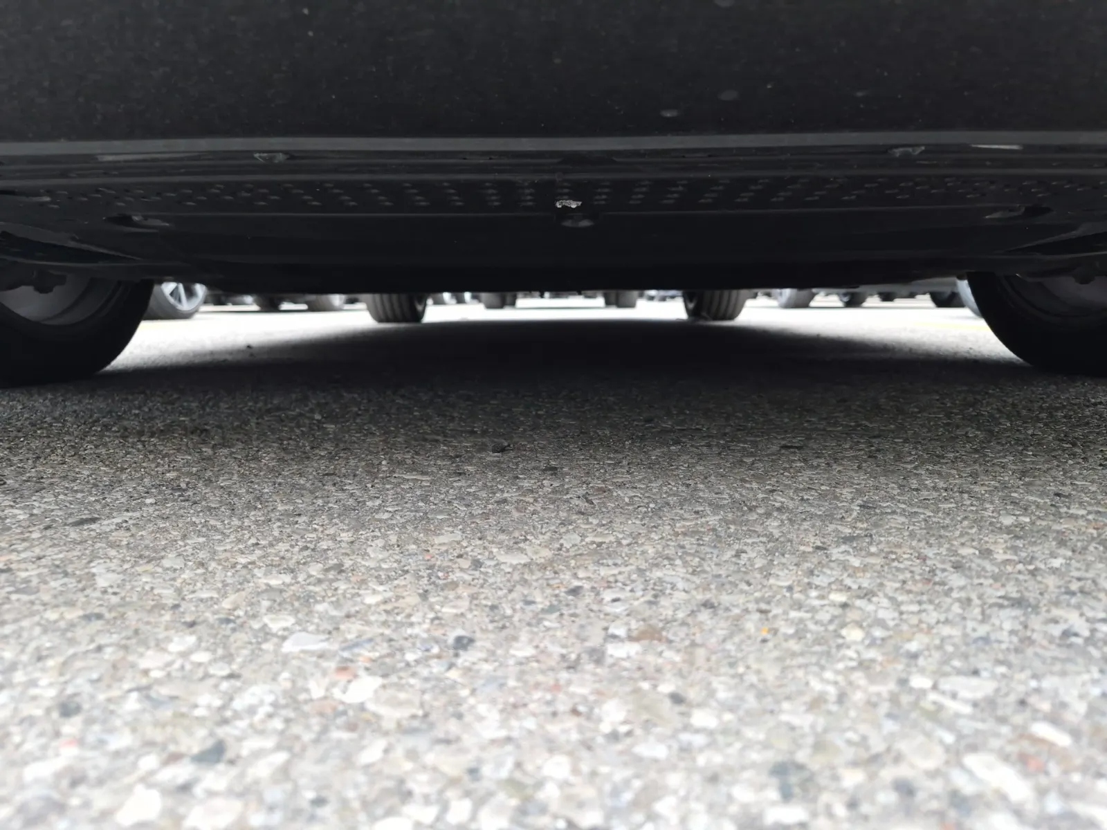 Undercarriage - Front Photo