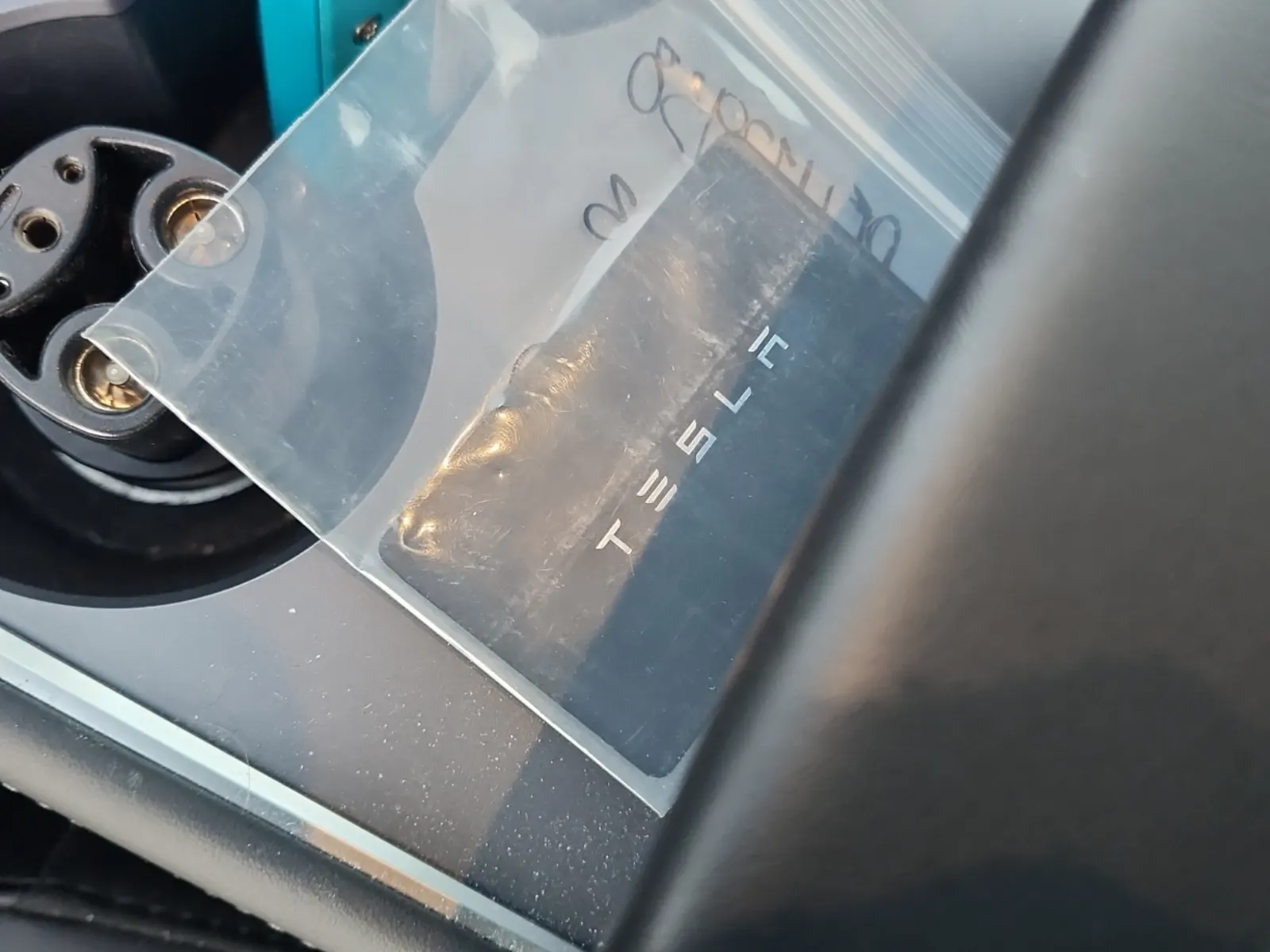 Keys/Fobs/Manual Photo